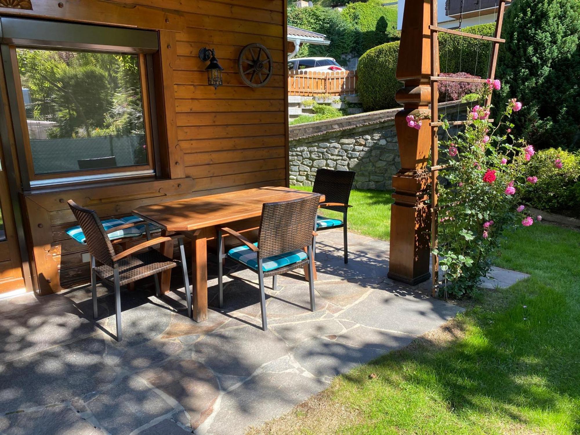 Ferienhaus Schaiter - Ganzes Haus Mit Garten Und Gratis Parkplatz Lägenhet Innsbruck Exteriör bild