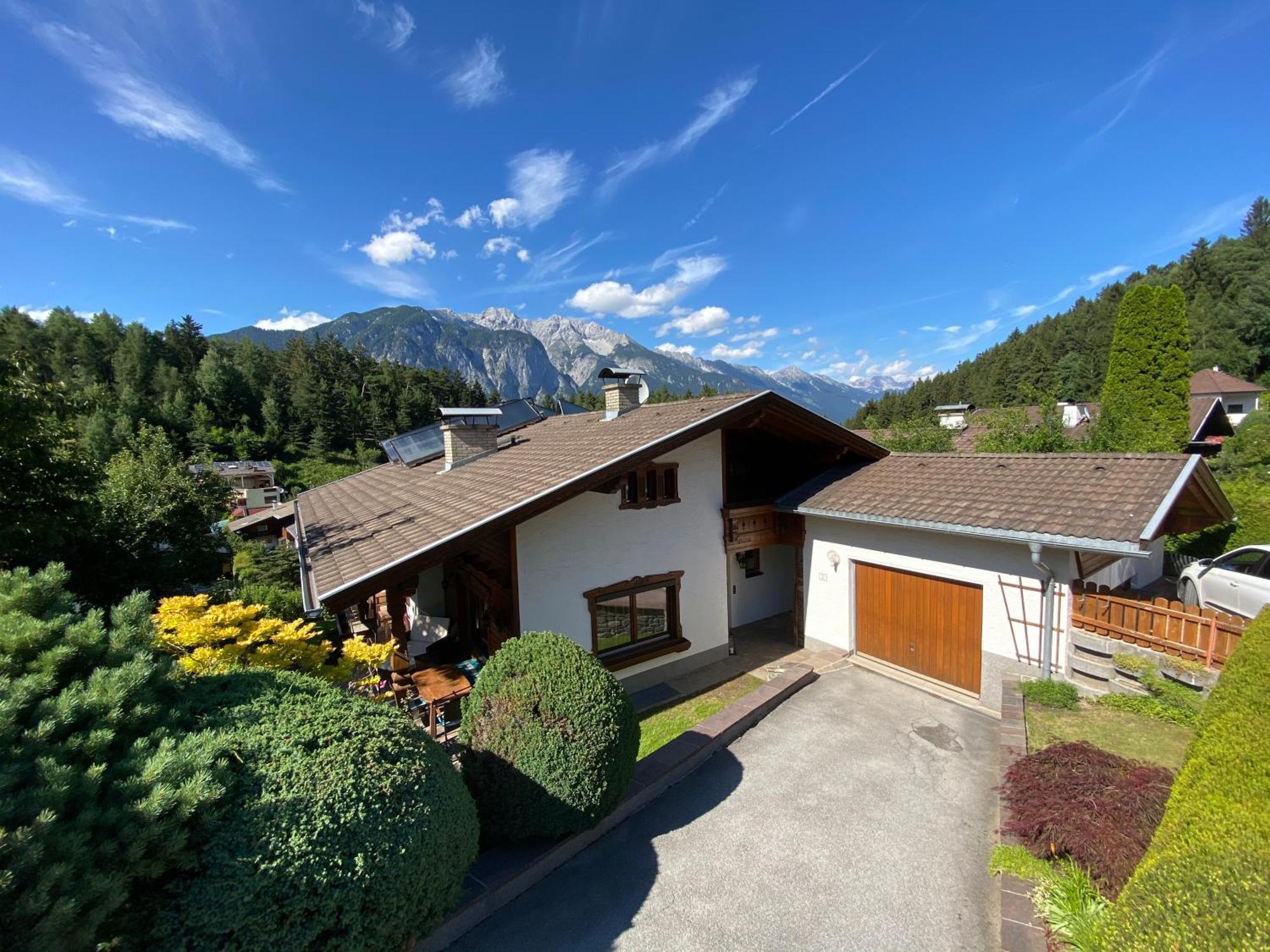 Ferienhaus Schaiter - Ganzes Haus Mit Garten Und Gratis Parkplatz Lägenhet Innsbruck Exteriör bild